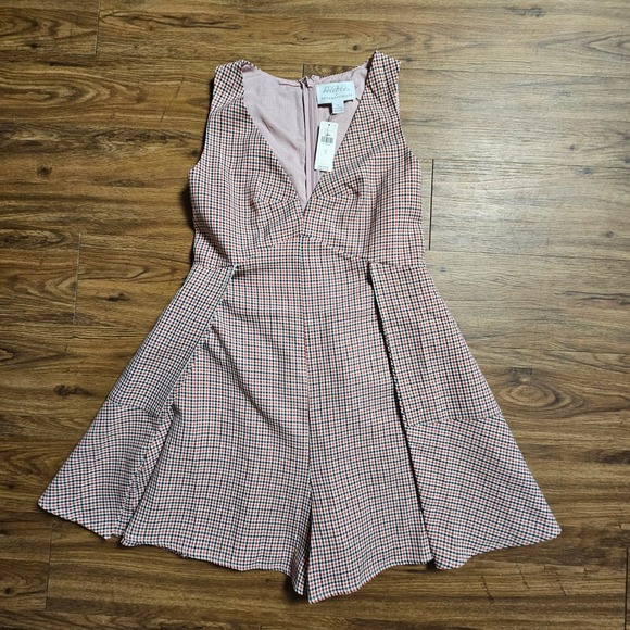 Anthropologie Pants - Mare Mare x Anthropologie V-Neck Mini-Check Romper S Viscose Blend Chic NWT